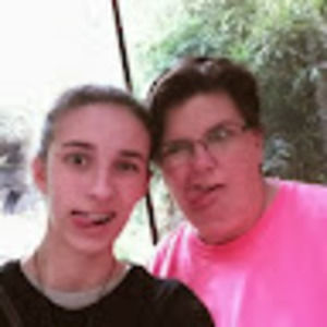 Meet your Posher, Renee